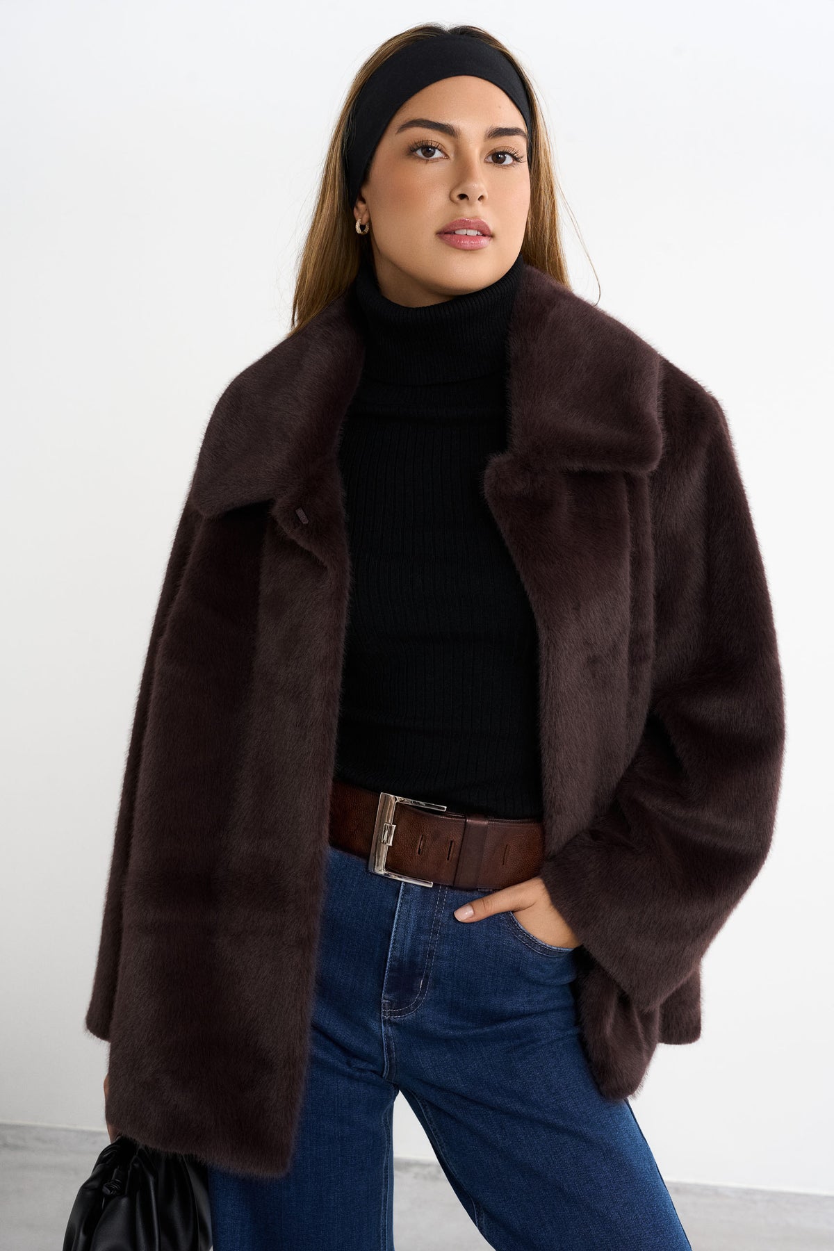 Courchevel, veste en fausse fourrure