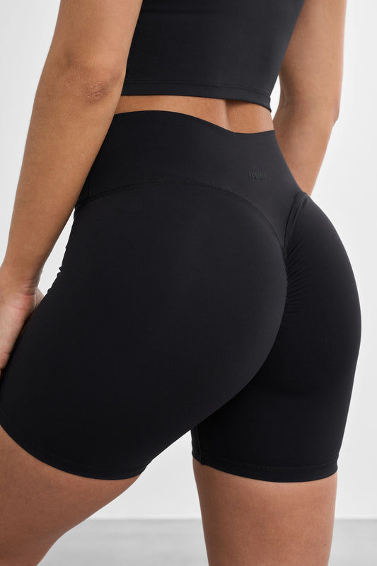 Signature Scrunch Shorts