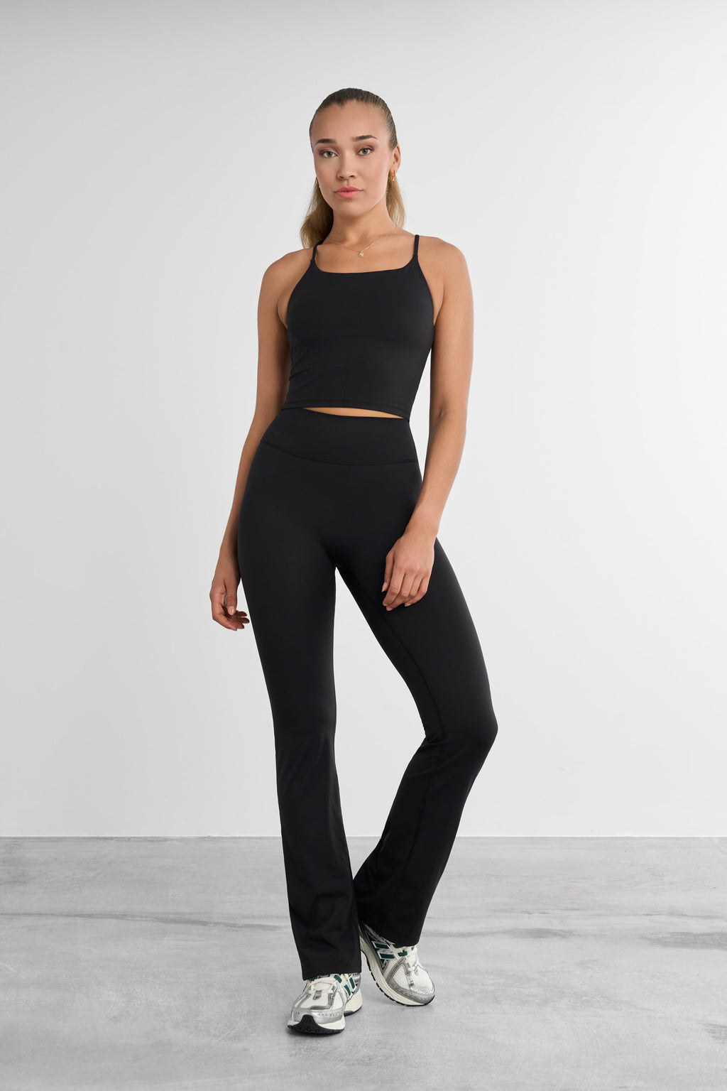 Signature Flared Leggings V2 - for dame - Famme - Leggings